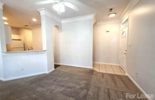 6427 Quarterbridge Lane Gallery 3