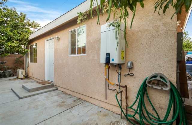 13414 Earnshaw Avenue - 13414 Earnshaw Avenue, Downey, CA 90242