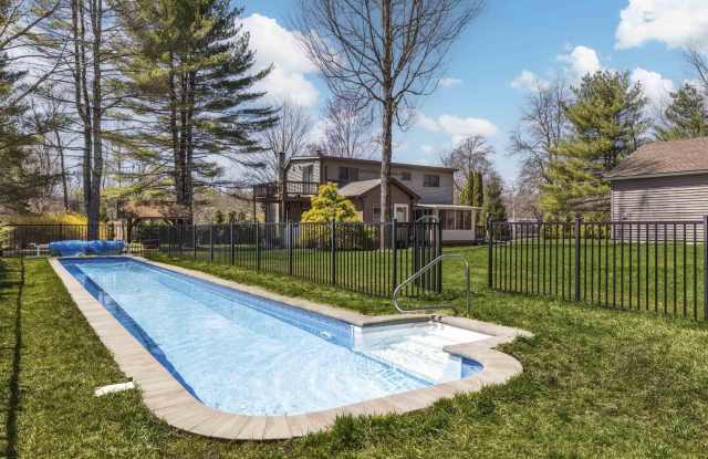 673 Acorn Hill Road photos photos