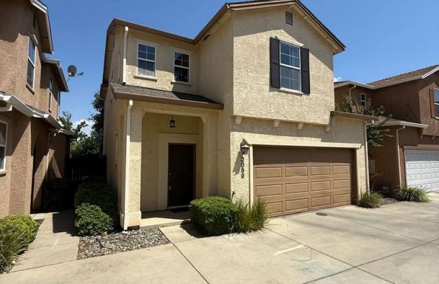 3-bedroom, 2-bathroom home in great neighborhood! photos photos