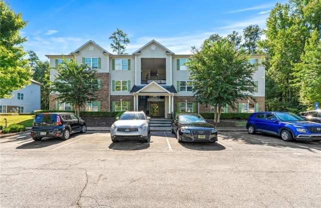 9202 Fairington Ridge Circle Gallery 1
