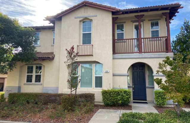 4 Bedroom, 2.5 Bath - Located in Hideaway Treehouse Community photos photos