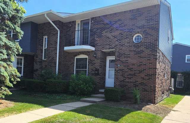 2754 Page Avenue photos photos