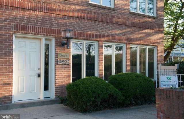 3607 CHAIN BRIDGE Road photos photos
