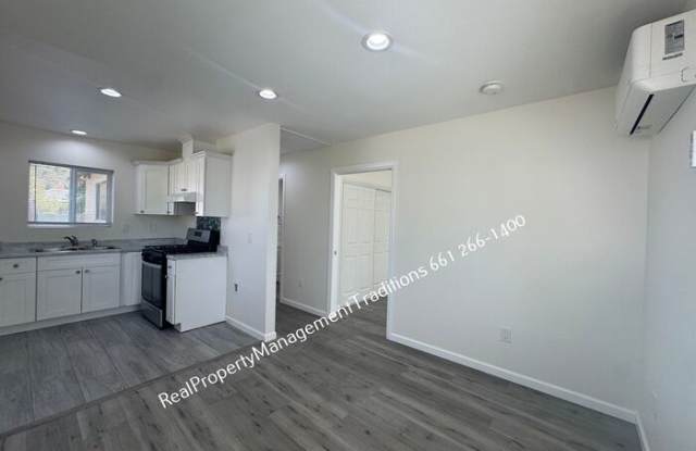 44138 Fern Avenue Gallery 3