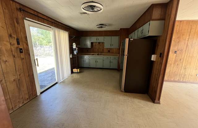 122 Burrow Dr Gallery 3