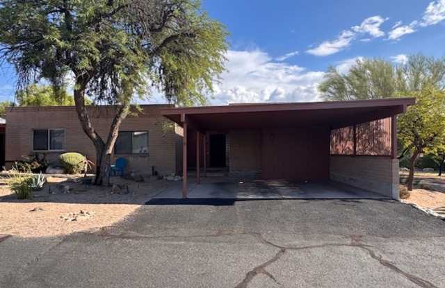 Charming 3BR Townhome in Tucson photos photos