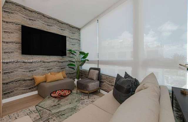 225 2nd St cu-3102, Miami, FL 33132 photos photos 225 2nd St cu-3102, Miami, FL 33132 photos photos