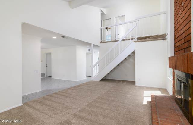 1941 Tamarack Street Gallery 4