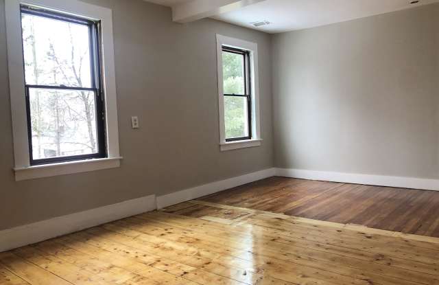 124 Parker Street - 4 photos photos