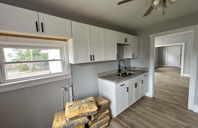 2309 Elbe Avenue photos photos 2309 Elbe Avenue photos photos