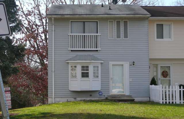 39 WAYSIDE Court photos photos