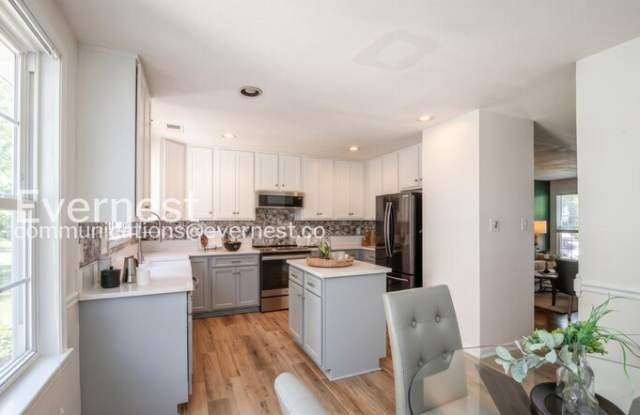 14846 Edman Circle Gallery 2