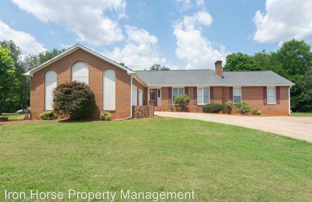 106 Southland Drive - 106 Southland Drive, Watkinsville, GA 30677