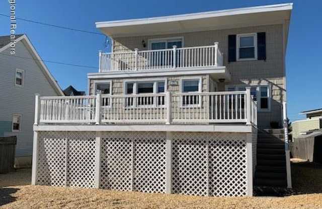 479 Sunset Boulevard - 479 Sunset Boulevard, Ocean County, NJ 08738