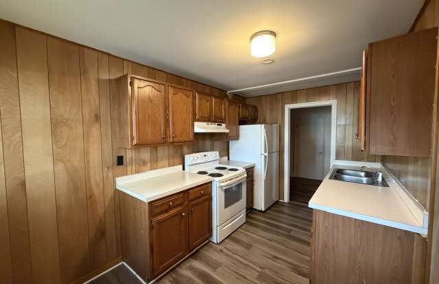 21427 Sanners Ln Gallery 3