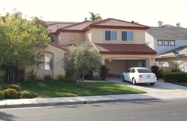 33471 Biltmore Dr - 33471 Biltmore Drive, Temecula, CA 92592