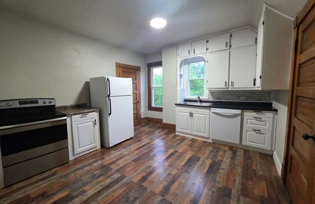 750 Baker St photos photos