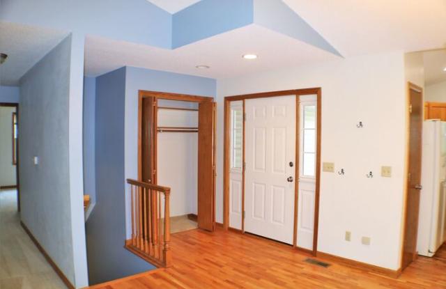 631 Scott Park Drive Gallery 3