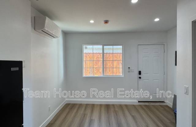 7009 Comanche Avenue photos photos 7009 Comanche Avenue photos photos