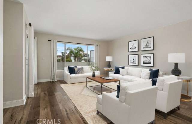 420 Narcissus Avenue - 420 Narcissus Avenue, Newport Beach, CA 92625