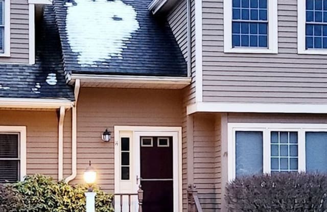 14 Turnbridge Ln - 14 Turnbridge Lane, Middlesex County, MA 01748