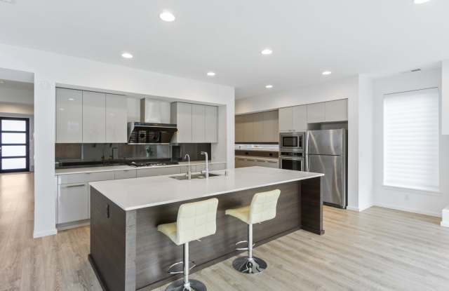 18734 131st Street Court East Gallery 1
