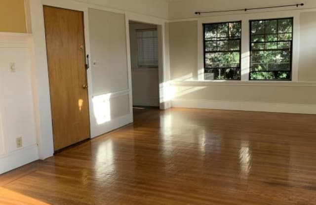 5537 Claremont Avenue - 5537 Claremont Avenue, Oakland, CA 94609