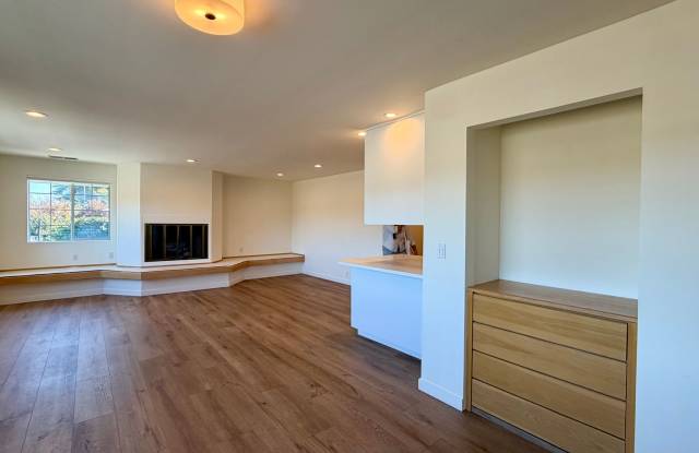 Outside Leasing - 554 Miller Ave. Gallery 4