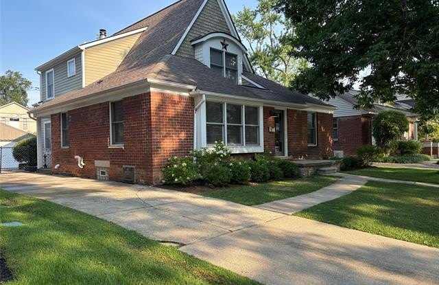 1776 Henrietta Street photos photos