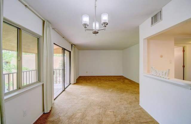931 Country Club Drive SE Gallery 2