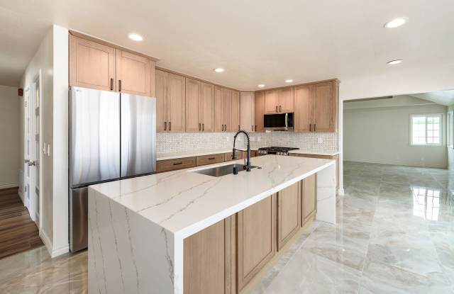 Your Newly Renovated Huntington Beach Oasis Awaits! photos photos