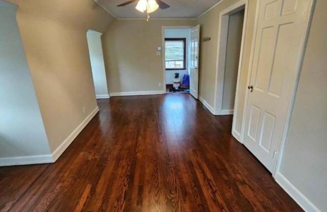 159 Ridge Ave Gallery 2