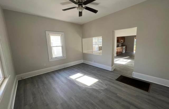 1131 13th St Roanoke Va 24013 3bed/1bath $1395 photos photos