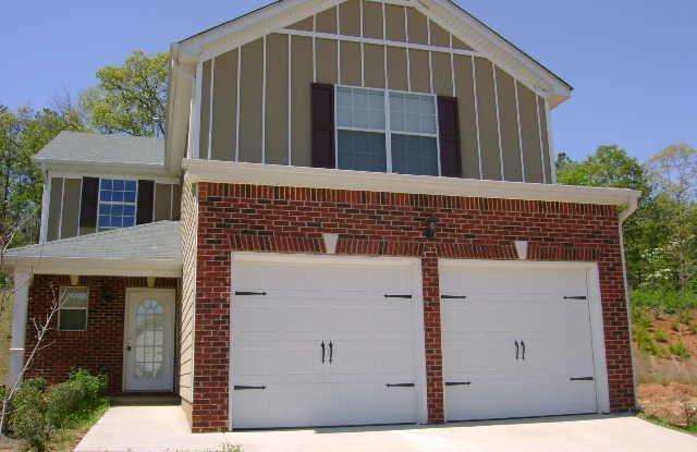Spacious 4-Bedroom Home with Fireplace, Stylish Kitchen  Community Amenities – Move-In Ready! photos photos