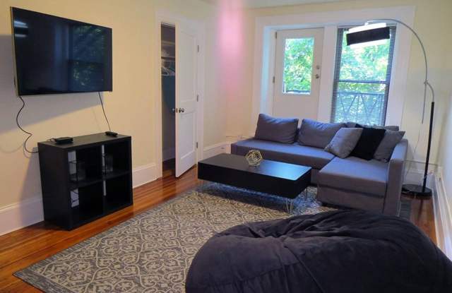 HOT BROOKLINE LISTING!!!!! photos photos