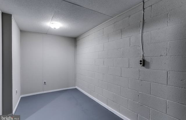 11204 ALBETH ROAD Gallery 4