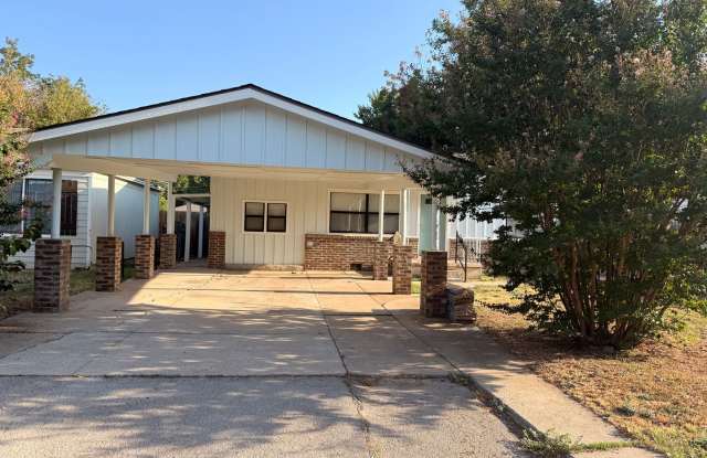 1413 NW Andrews | $1,100/mo | 3 Bed | 2 Bath photos photos