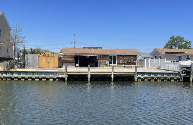 1813 Capstan Drive photos photos