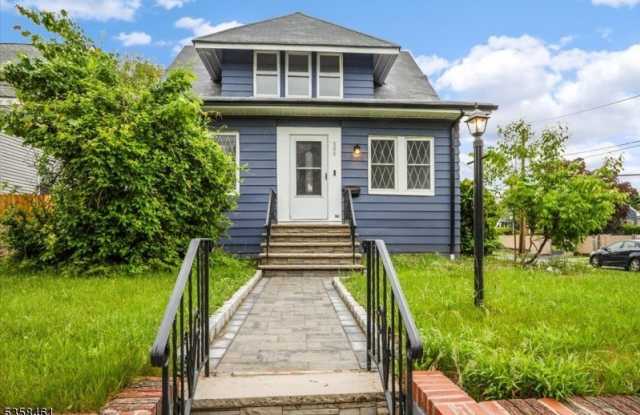 590 Main St photos photos