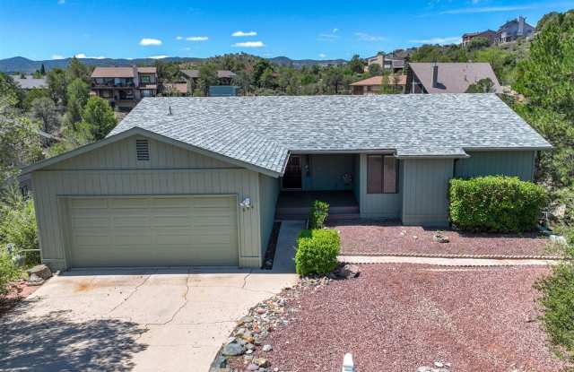 5 bedroom, 3 bath multi-generational living home for rent! - 694 Sunrise Boulevard, Prescott, AZ 86301