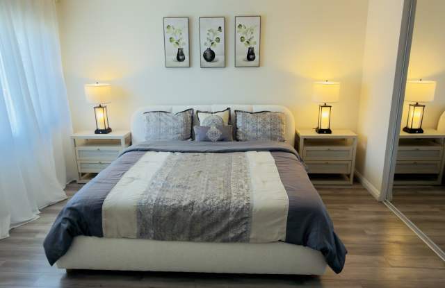 18550 Hatteras Street photos photos