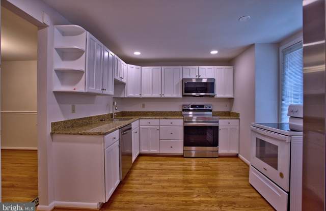 6009 HEATHWICK Court Gallery 3