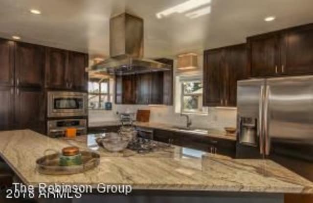 8632 E Vista Dr. - 8632 East Vista Drive, Scottsdale, AZ 85250