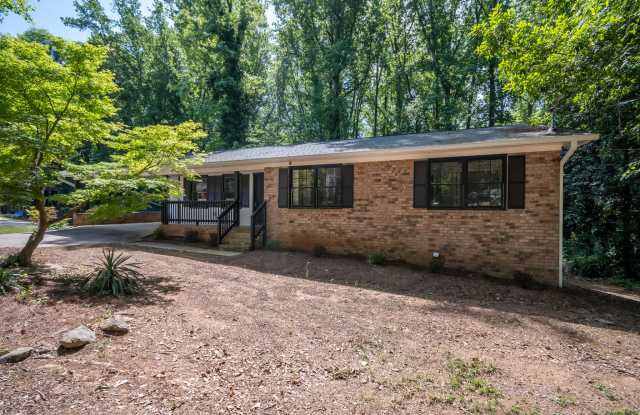 1051 Crooked Creek Road Gallery 2