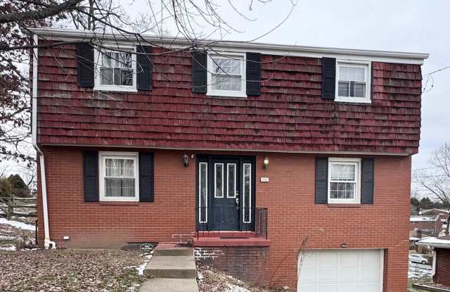 Spacious 3 Bedroom Home in Monroeville photos photos