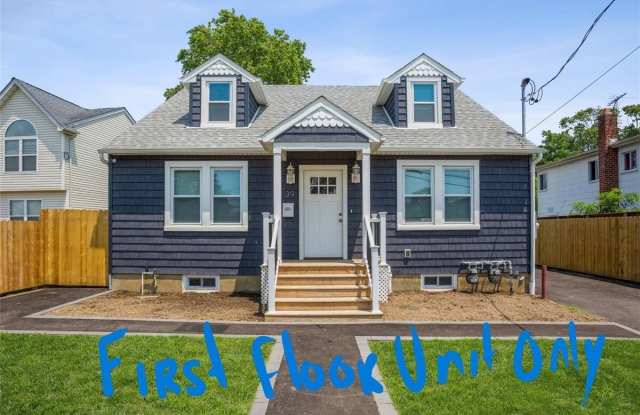 39 Bay Shore Avenue - 39 Bay Shore Avenue, Bay Shore, NY 11706