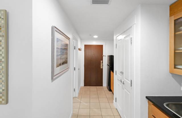 9700 Grand Sandestin Boulevard Gallery 1