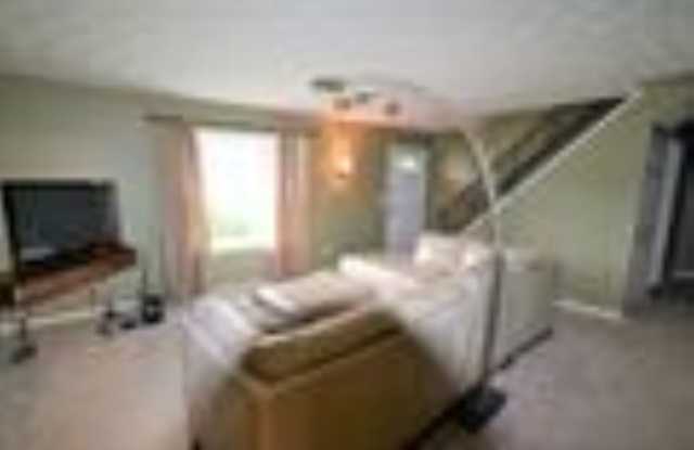 3806 E Morningside Drive Gallery 2