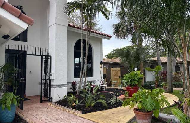 307 N Highland Drive photos photos